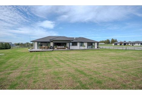 Photo of property in 11 The Lakes Drive, Kerikeri, 0230