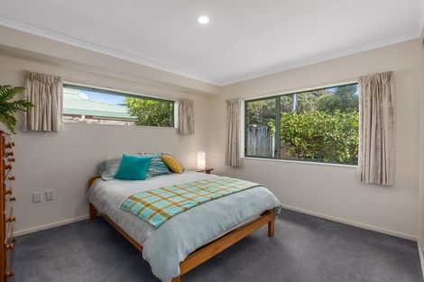 Photo of property in Redwood Village, 9/42 Main Road, Tawa, Wellington, 5028