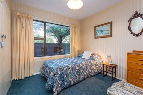 Photo of property in 21 Colwyn Street, Bryndwr, Christchurch, 8053