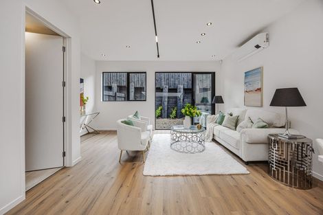 Photo of property in 6c Broadview Place, Howick, Auckland, 2014