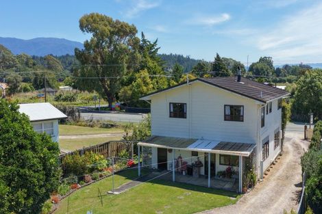 Photo of property in 616 Abel Tasman Drive, Clifton, Takaka, 7183