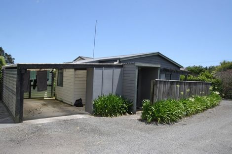 Photo of property in 318a Manutahi Road, Lepperton, New Plymouth, 4372