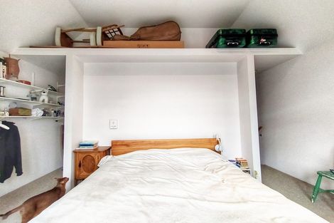 Photo of property in Henry Walton Flats, 4/2 Upper Queen Street, Auckland Central, Auckland, 1010