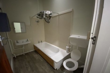 Photo of property in 3/257 Cambridge Road, Hillcrest, Hamilton, 3216