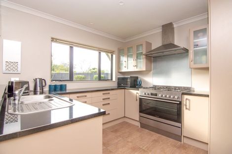 Photo of property in 20 Millbrook Place, Ashhurst, 4810