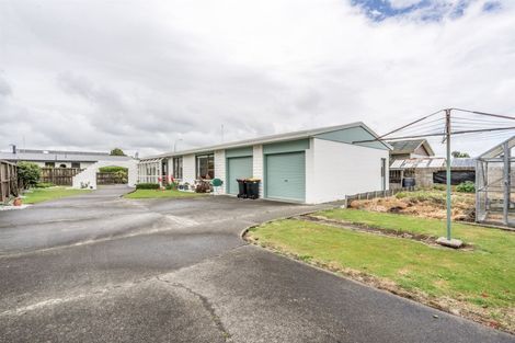 Photo of property in 150 Cunningham Crescent, Grasmere, Invercargill, 9810