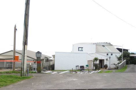 Photo of property in 29a Hamblyn Street, Strandon, New Plymouth, 4312