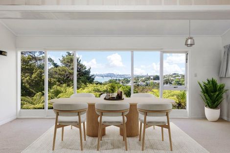Photo of property in 26 Fairfax Avenue, Northcote, Auckland, 0627