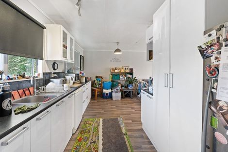 Photo of property in 7 Hindmarsh Street, Henderson, Auckland, 0612