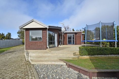 Photo of property in 205 Dunns Road, Otatara, Invercargill, 9879