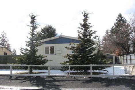 Photo of property in 23 Jollie Road, Twizel, 7901