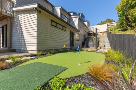 Photo of property in 102 Bassett Road, Remuera, Auckland, 1050