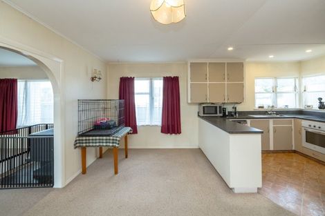 Photo of property in 11 Charles Street, Carterton, 5713