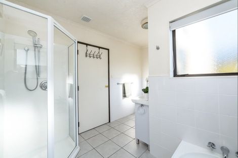 Photo of property in 175 Lincoln Road, Carterton, 5713