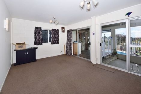 Photo of property in 3 Moera Place, Stanmore Bay, Whangaparaoa, 0932