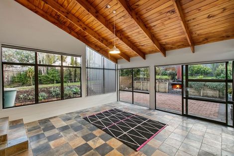 Photo of property in 258 Rangatira Road, Beach Haven, Auckland, 0626