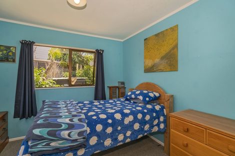 Photo of property in 15 Athenree Road, Athenree, Katikati, 3177