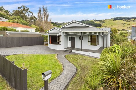 Photo of property in 6 Marett Street, Macandrew Bay, Dunedin, 9014