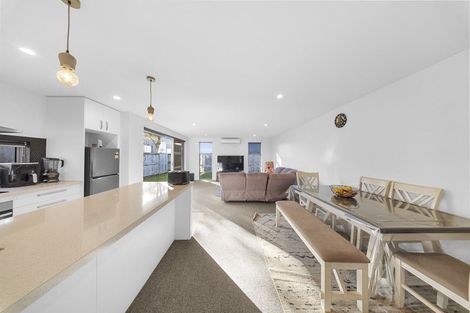 Photo of property in 80 Te Wharo Drive, Papamoa, 3118