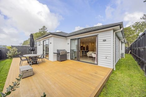 Photo of property in 89 Nobilo Road, Kumeu, 0810