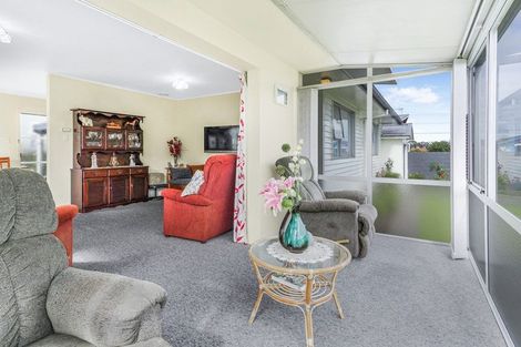 Photo of property in 4 Totara Drive, St Andrews, Hamilton, 3200