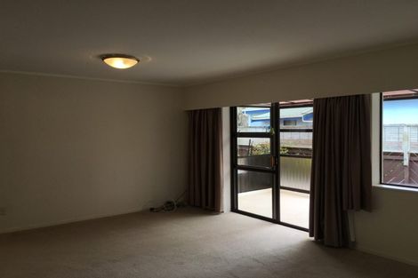 Photo of property in 1/222 Centreway Road, Orewa, 0931