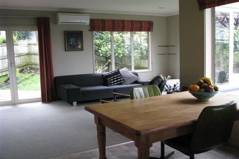 Photo of property in 32 Oranga Avenue, Onehunga, Auckland, 1061