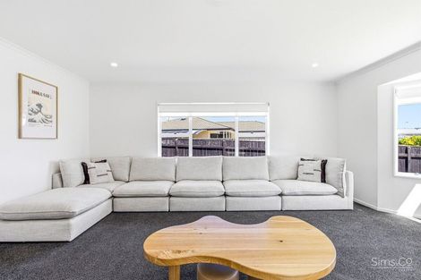 Photo of property in 12 Kakaho Drive, Tawhero, Whanganui, 4501