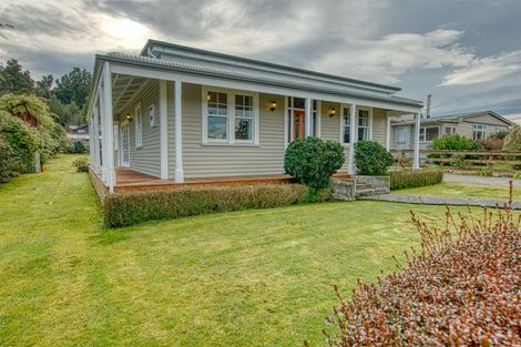 Photo of property in 66 Ahau Street, Moana, 7872
