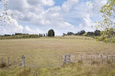 Photo of property in 44 Three Oaks Drive, Dairy Flat, Albany, 0794