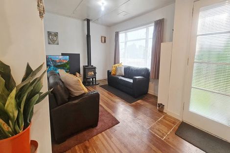 Photo of property in 8 Hendersons Line, Marton, 4710