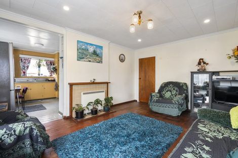 Photo of property in 31 Wrantage Street, Westown, New Plymouth, 4310