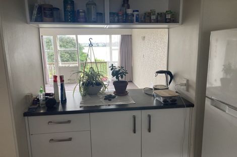 Photo of property in 2 The Promenade, Takapuna, Auckland, 0622