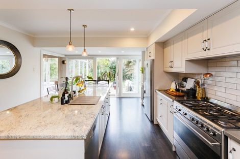 Photo of property in 73 Jickell Street, Hokowhitu, Palmerston North, 4410