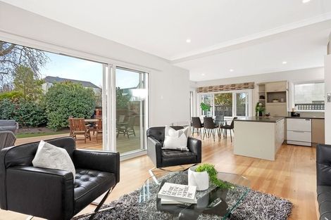 Photo of property in 7 Church Lane, Merivale, Christchurch, 8014