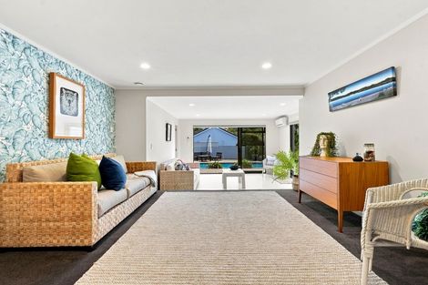 Photo of property in 194 Beach Road, Campbells Bay, Auckland, 0630