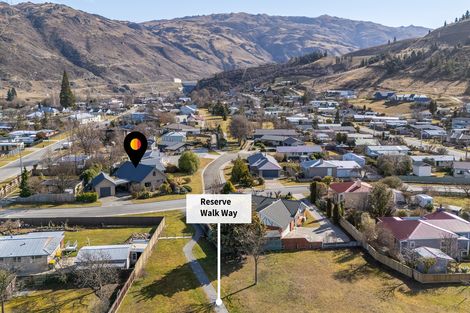 Photo of property in 24 Whitby Street, Clyde, 9330