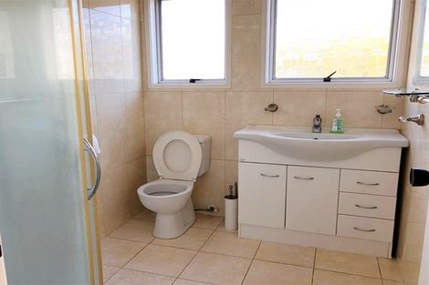 Photo of property in 28 Cranberry Place, Bucklands Beach, Auckland, 2012