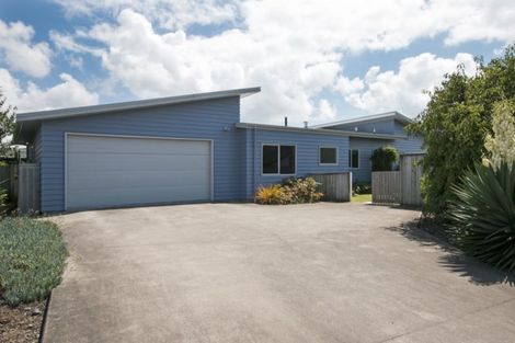 Photo of property in 19 Preston Drive, Katikati, 3129