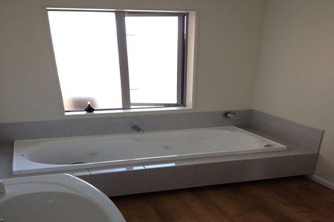 Photo of property in 9 Gillatt Gardens, Halswell, Christchurch, 8025