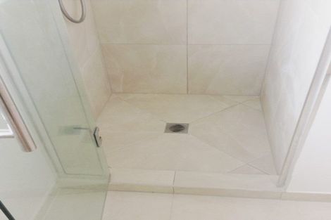 Photo of property in 2/3 Seabrook Avenue, New Lynn, Auckland, 0600