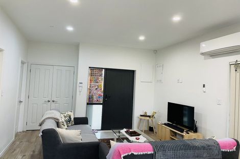 Photo of property in 1/5a Camp Road, Mount Wellington, Auckland, 1062