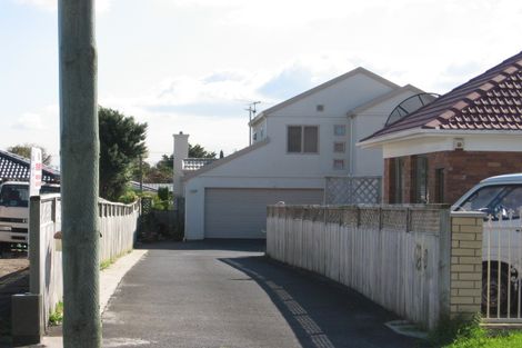 Photo of property in 15 Elizabeth Avenue, Papatoetoe, Auckland, 2025