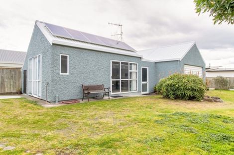 Photo of property in 111 North Shore Road, Eskdale, Napier, 4182