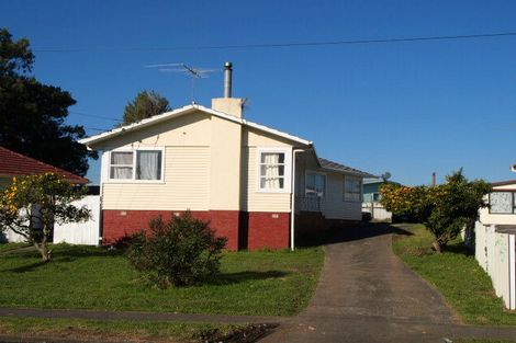 Photo of property in 35 Ashley Avenue, Mangere East, Auckland, 2024