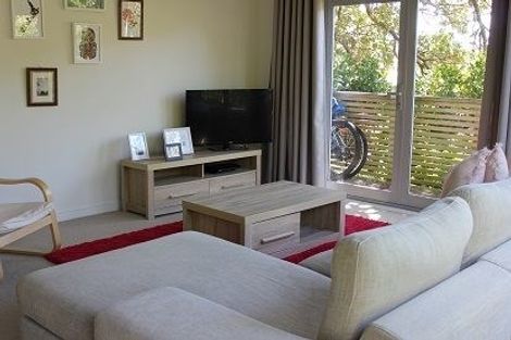 Photo of property in 36a Sutherland Crescent, Melrose, Wellington, 6023