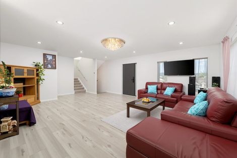 Photo of property in 93 Waitaki Street, Henderson, Auckland, 0612