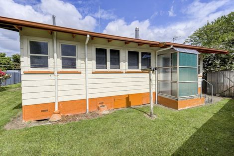 Photo of property in 16a Walter Street, Fairfield, Hamilton, 3214