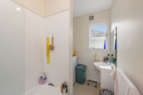 Photo of property in 8 Plunket Terrace, Hamilton East, Hamilton, 3216