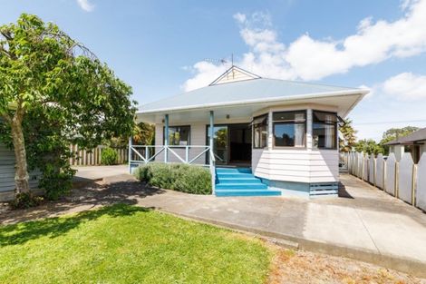 Photo of property in 40 Johnson Street, Bulls, 4818